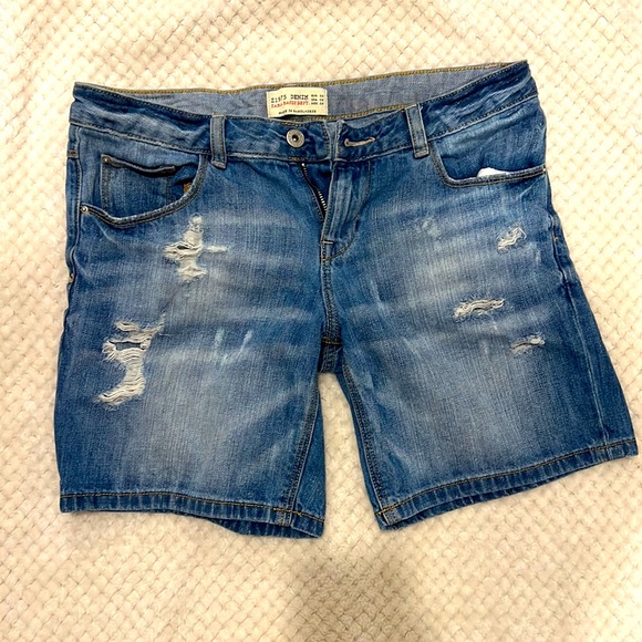 Zara denim shorts - Picture 1 of 2